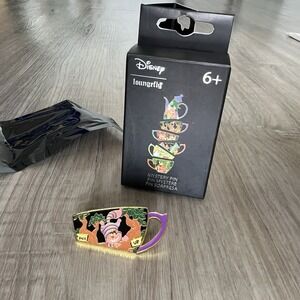 CHESHIRE CAT PIN - Loungefly Disney Alice in Wonderland Unbirthday Blind-Box Pin